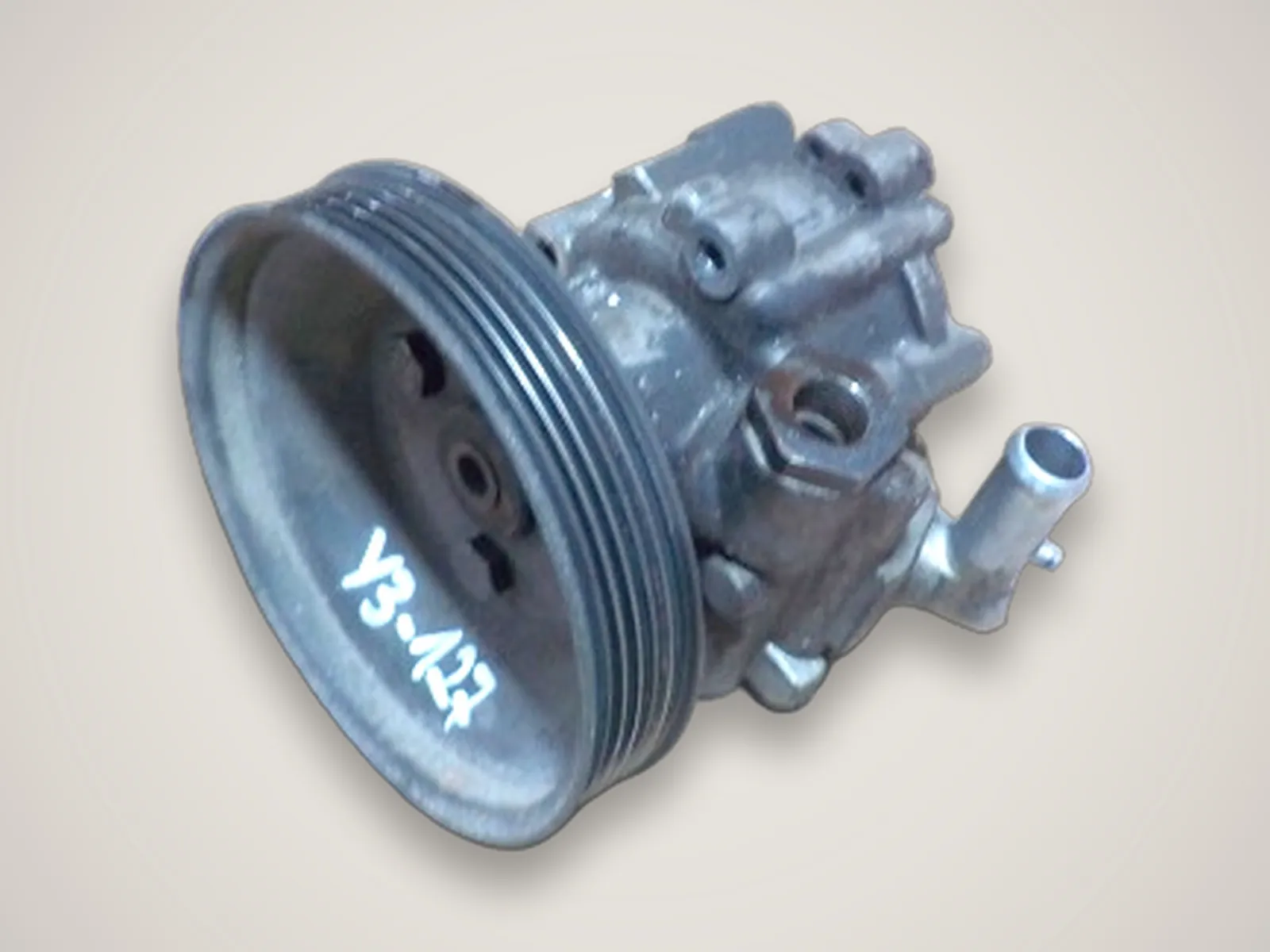 Alfa Romeo 147 — насос гідропідсилювача керма 46763561 (1.6)