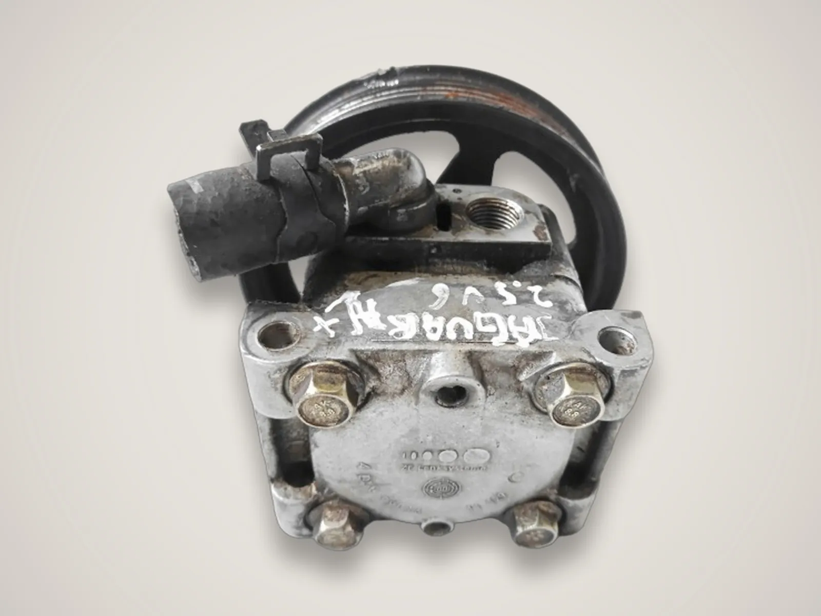 Jaguar X-Type — насос гідропідсилювача керма DRM99016 (2.5 V6)