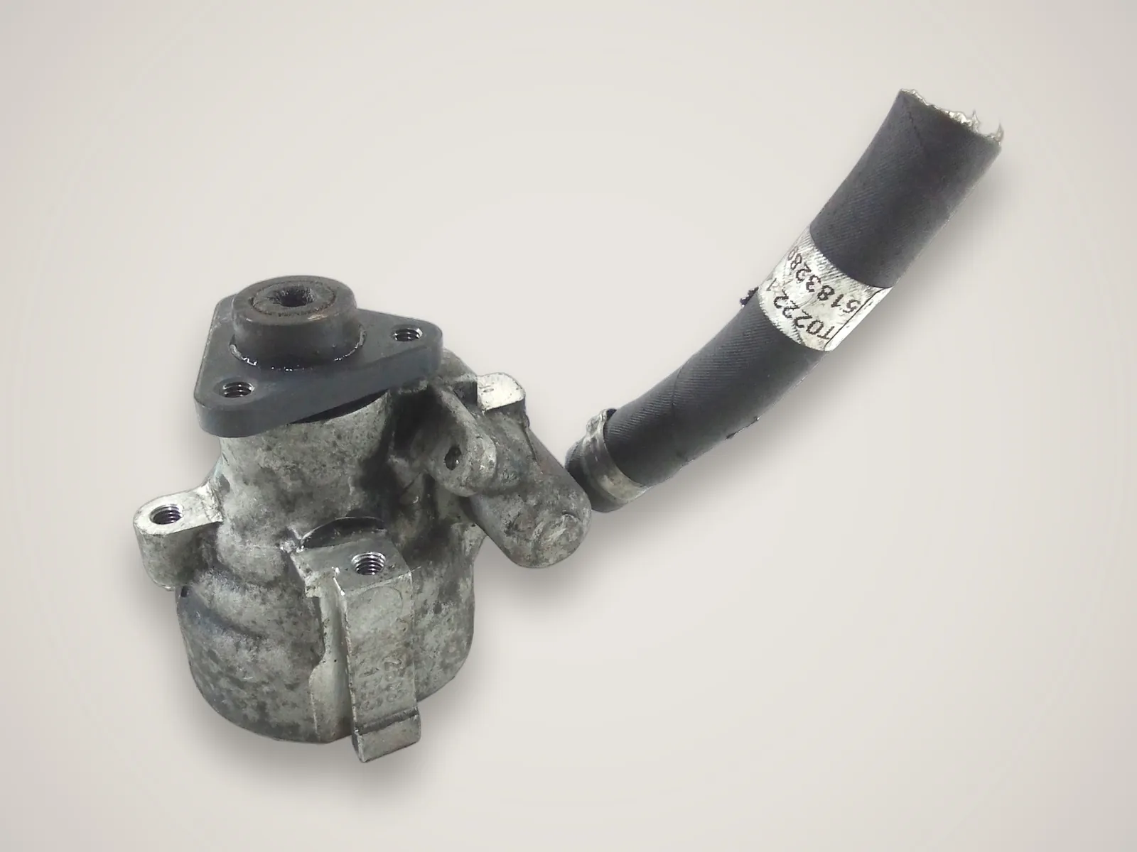 Opel Combo D — насос гідропідсилювача керма 26081093