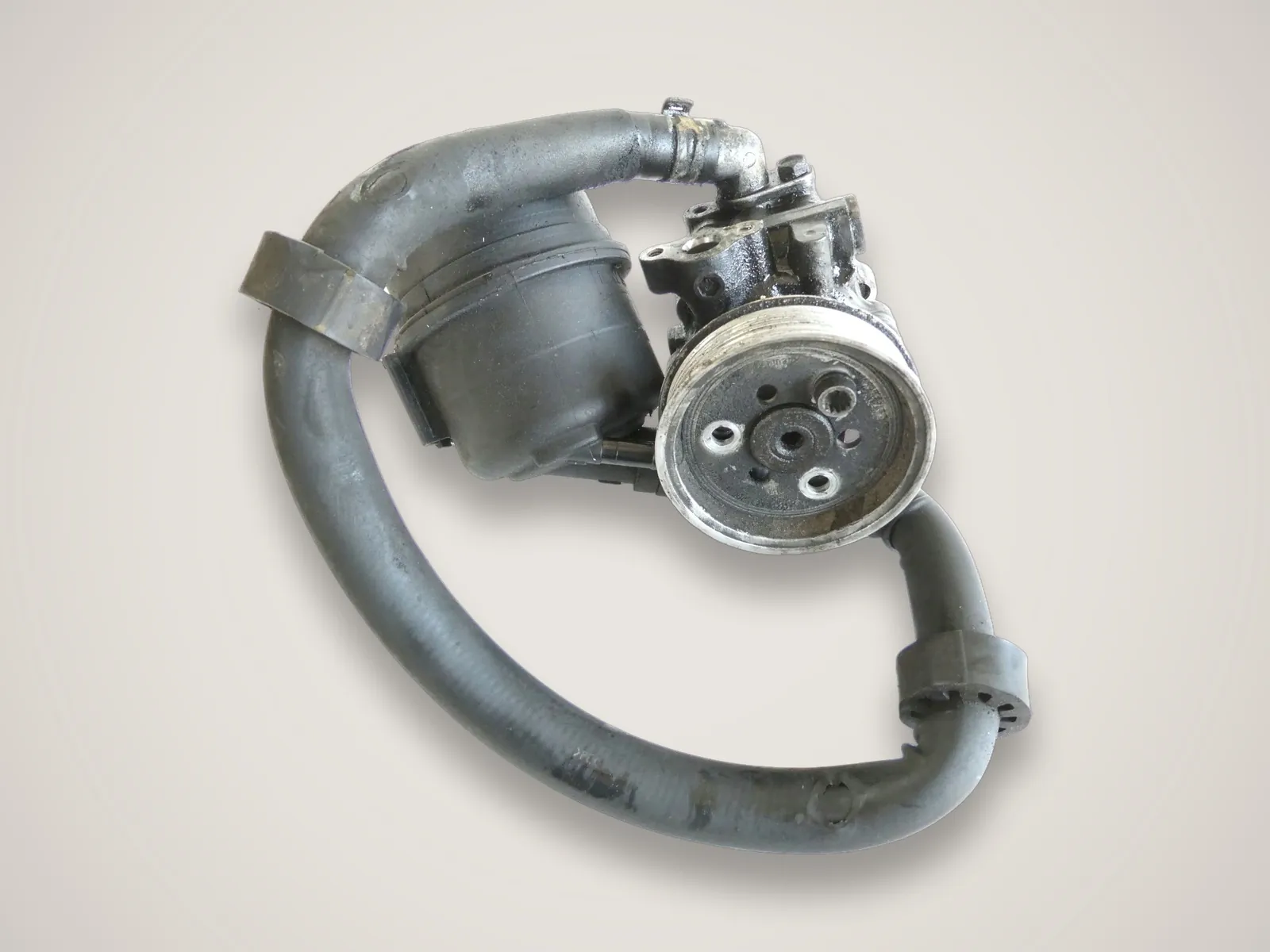 Volkswagen Crafter — насос гідропідсилювача керма 2E0422145B 9064600083 (2015)