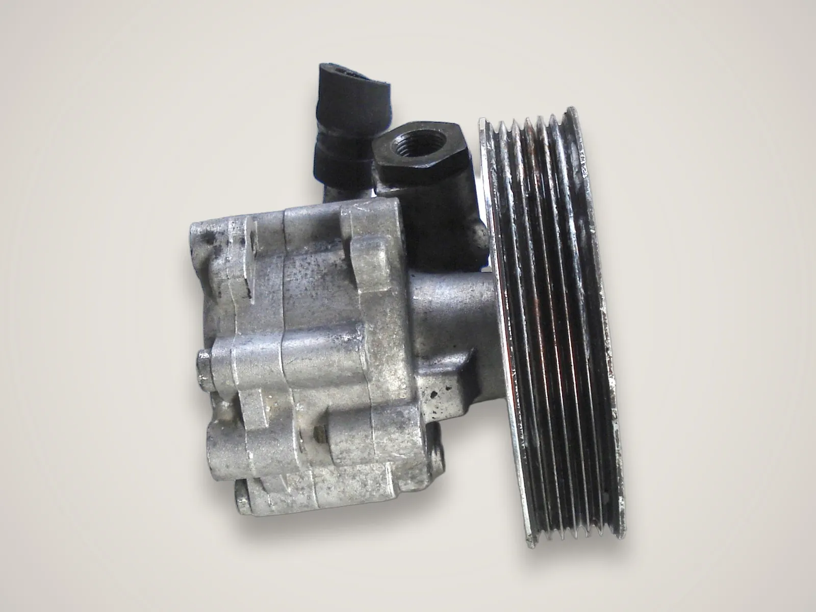 Fiat Ducato — насос гідропідсилювача керма 7613955567 (2.0JTD)
