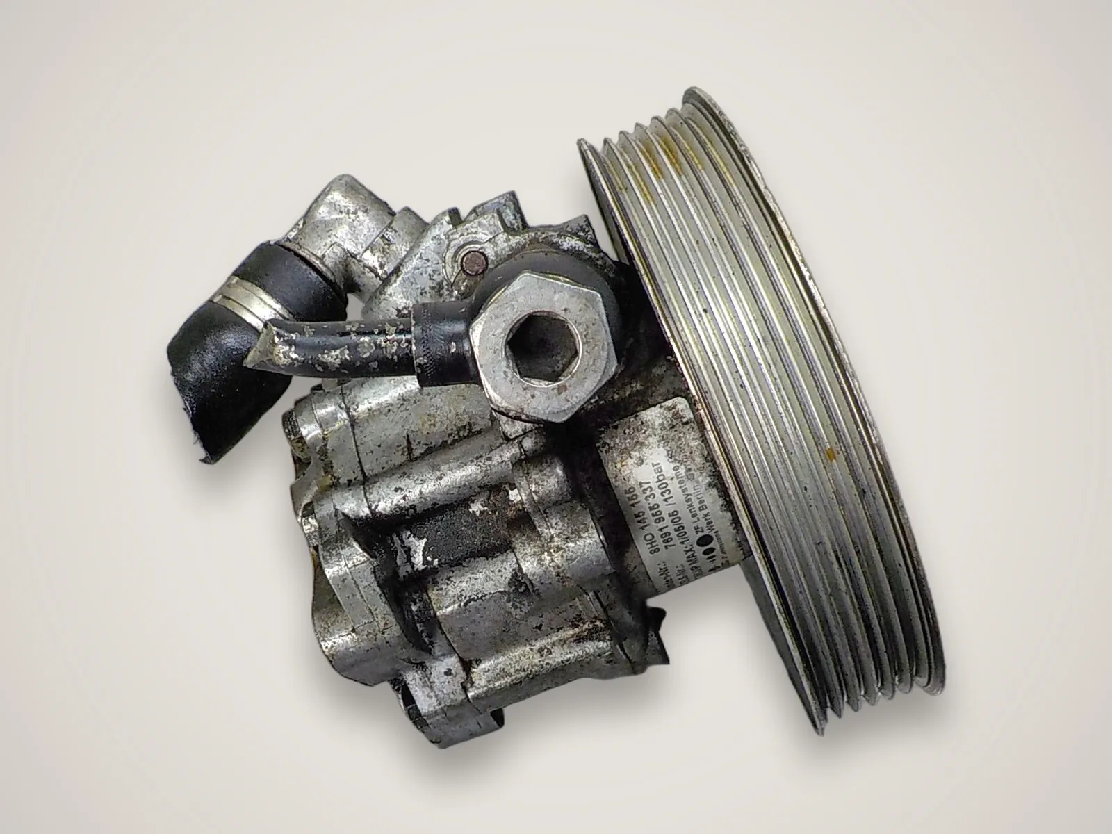 Audi A4 B7 — насос гідропідсилювача керма 8H0145155 7691955337