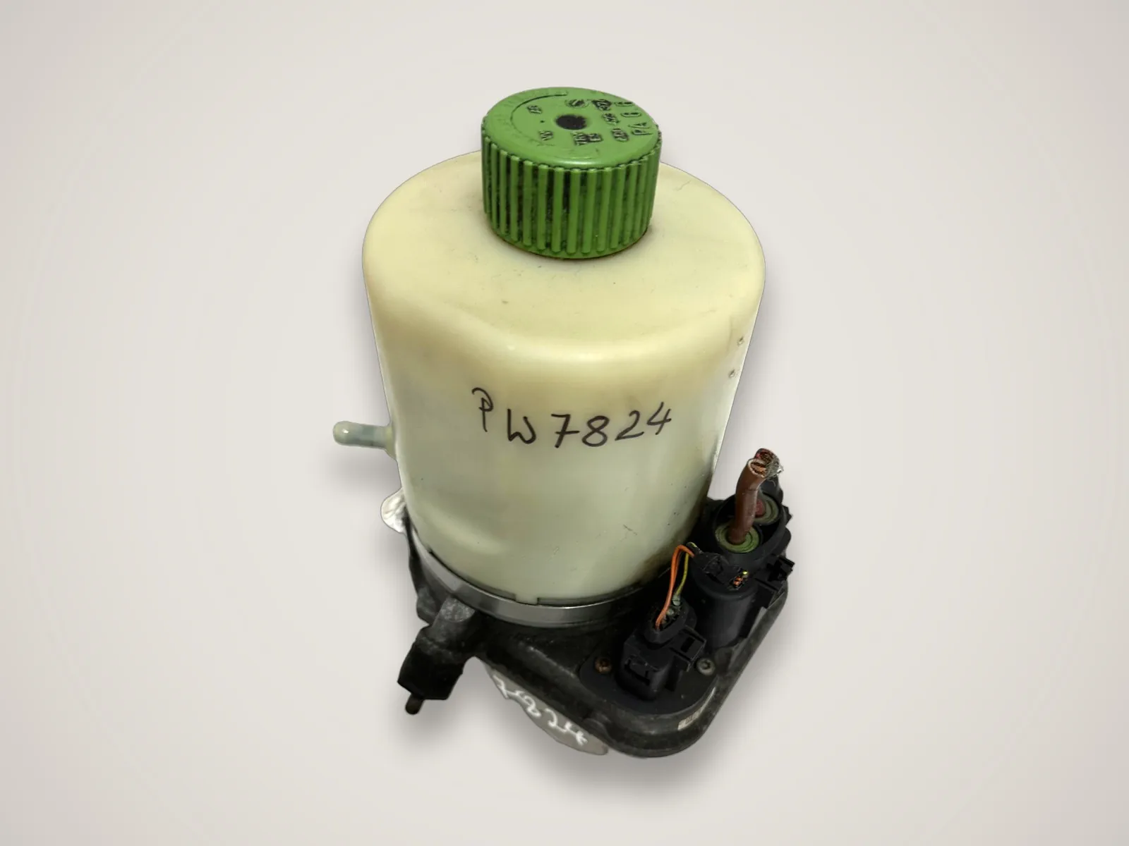Skoda Fabia — електронасос гідропідсилювача керма 6R0423156A