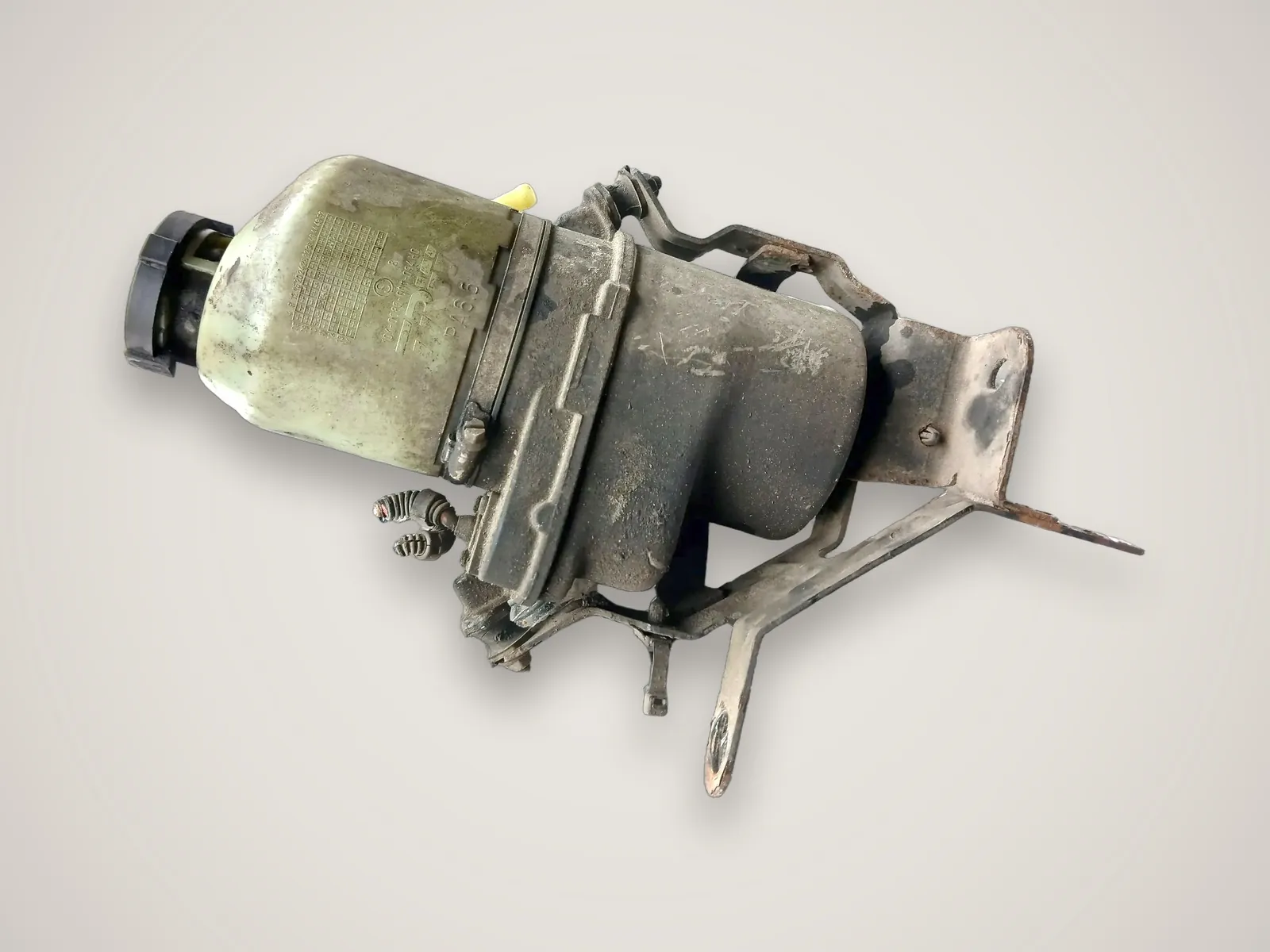 Opel Astra H — насос гідропідсилювача керма 1040085005094H0