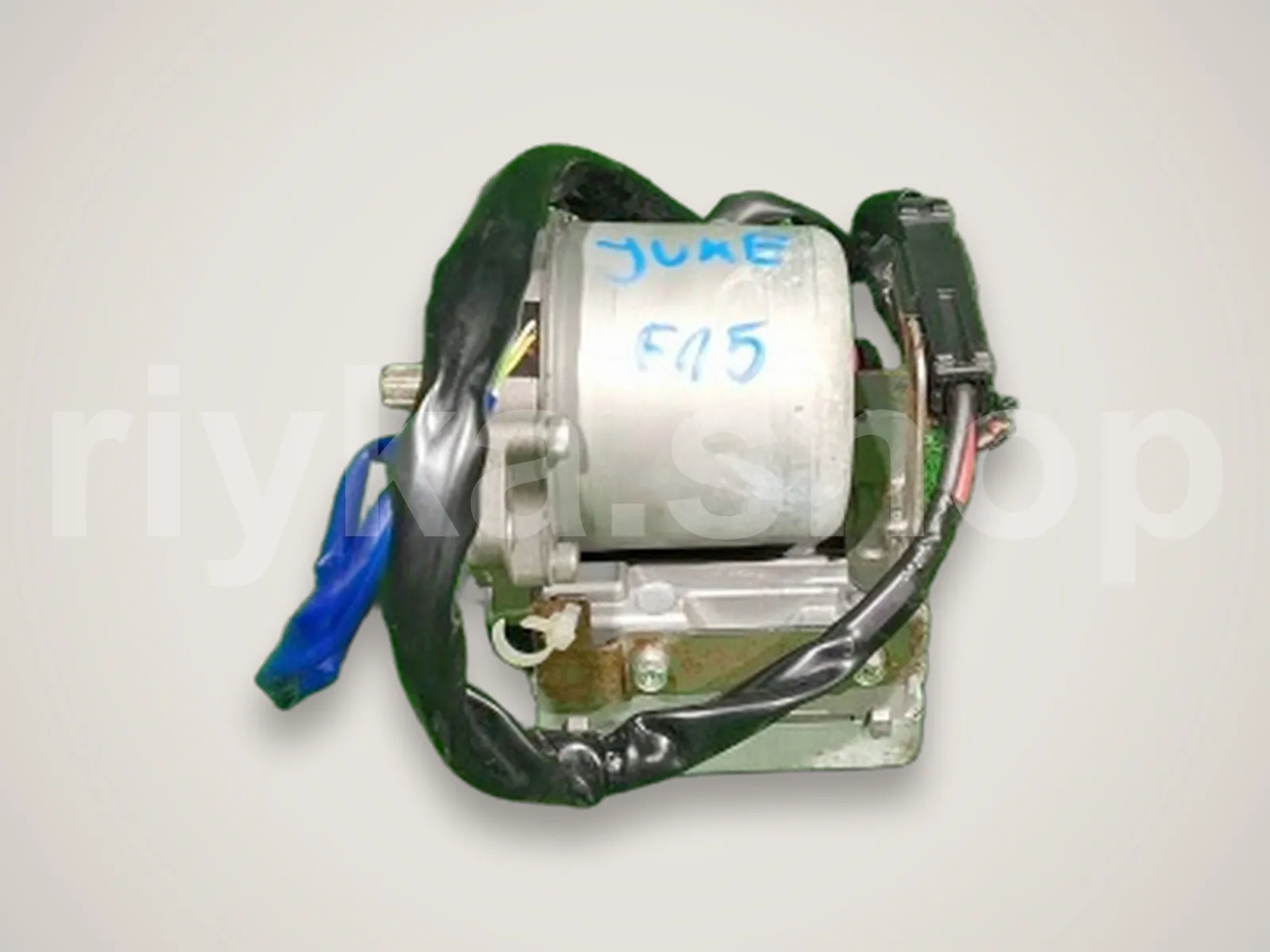 Nissan Juke F15 — насос гідропідсилювача керма F15616407 (2012)