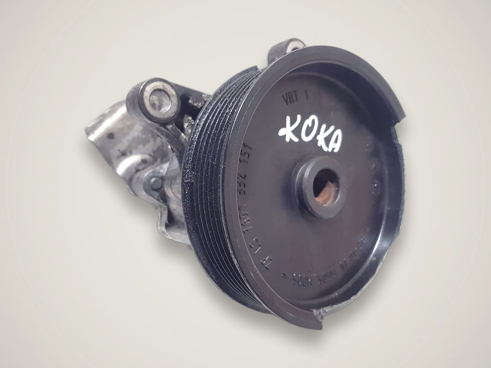 Mercedes-Benz ML W164 — насос гідропідсилювача керма 0044668201