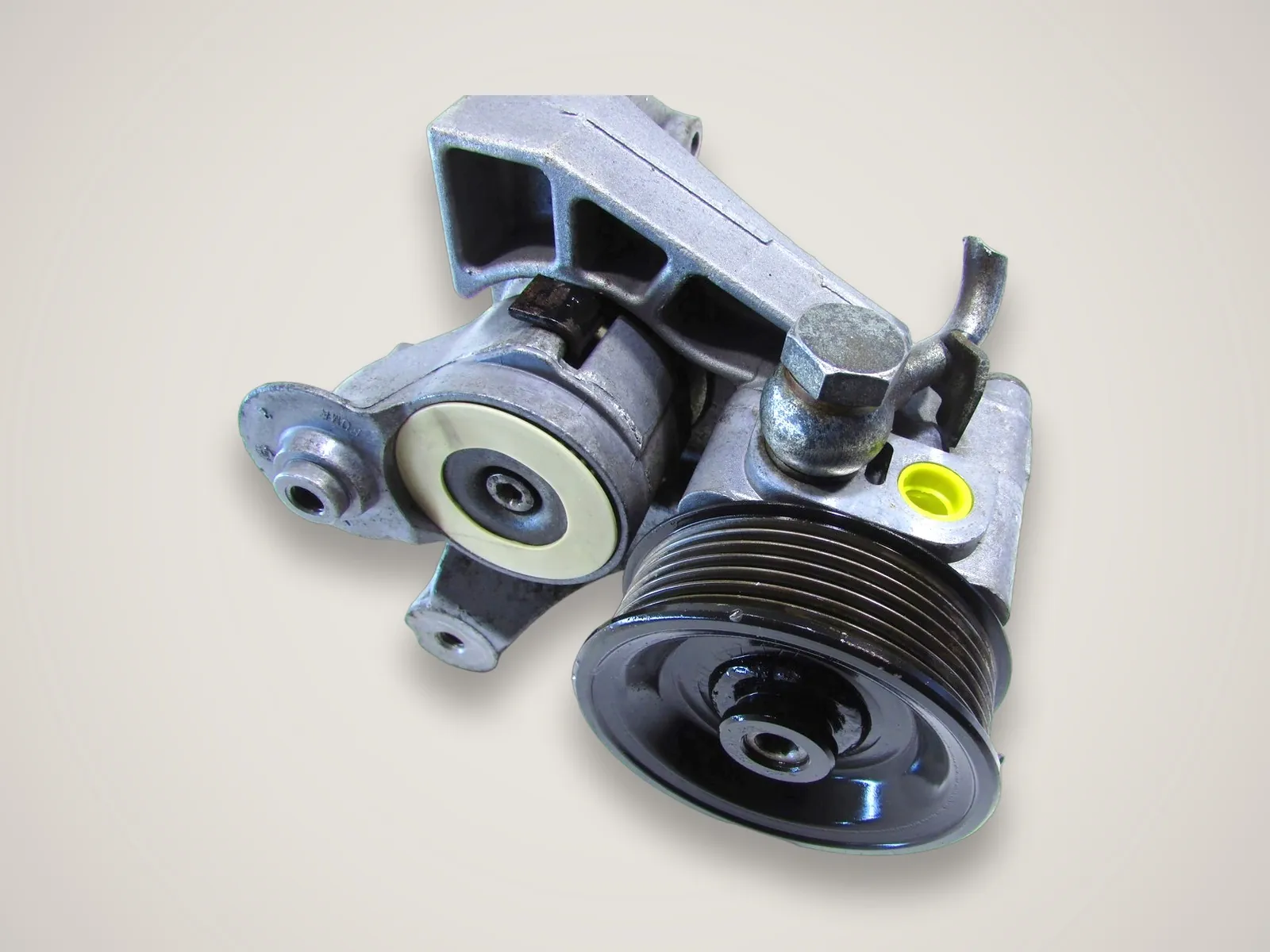 Fiat Ducato III — насос гідропідсилювача керма 5801525984 (2.3 HPI)