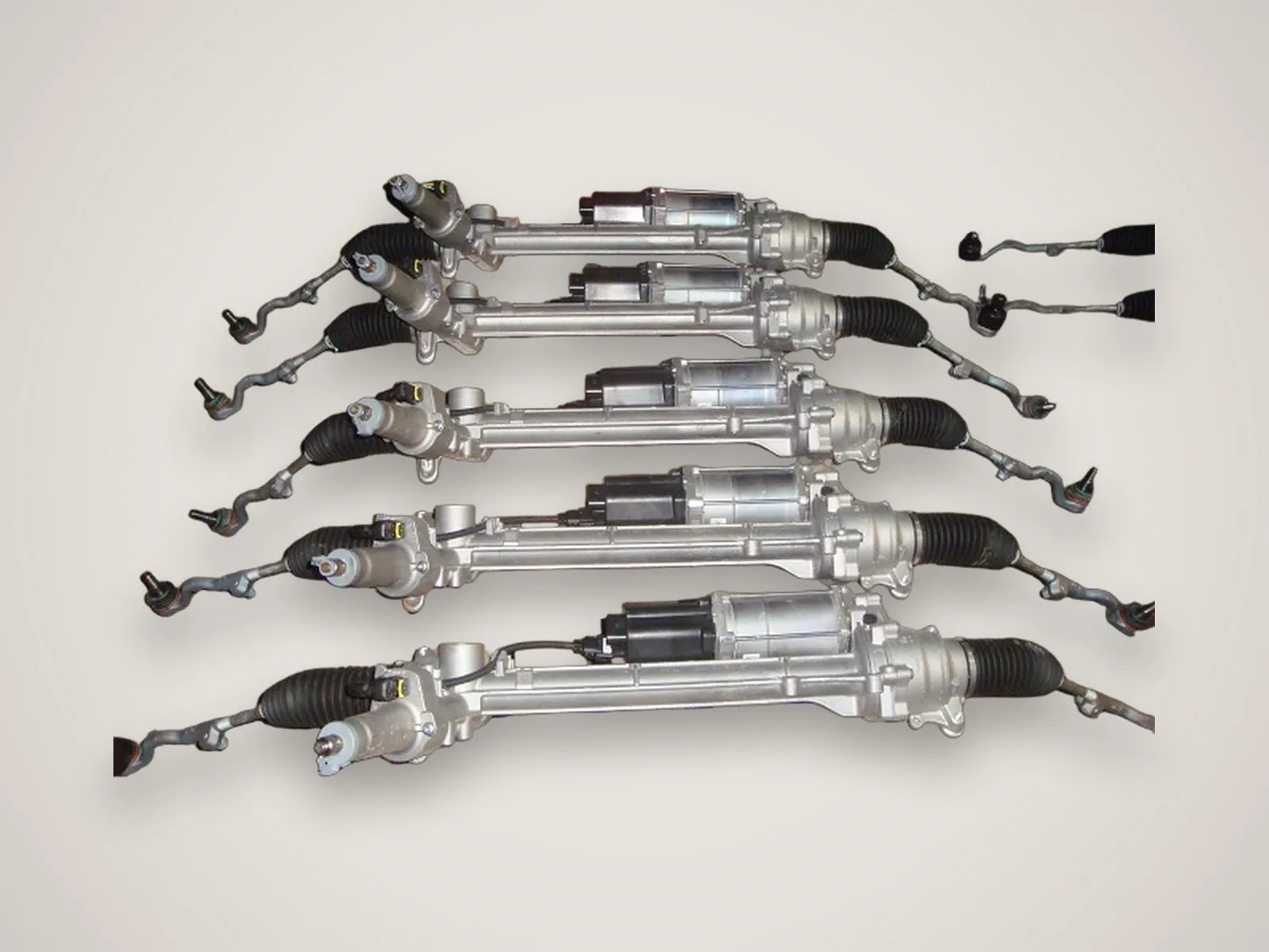 BMW X6 F86 — рульова рейка 32107855759