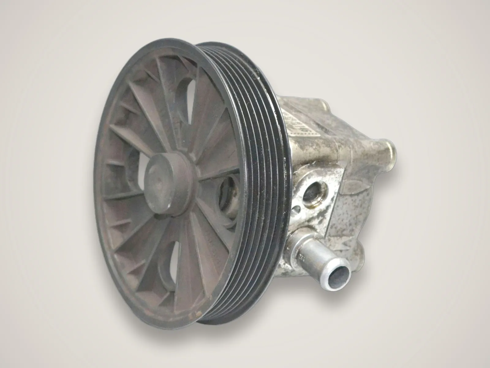 Volvo S80 — насос гідропідсилювача керма 30665099 (1999–2003)