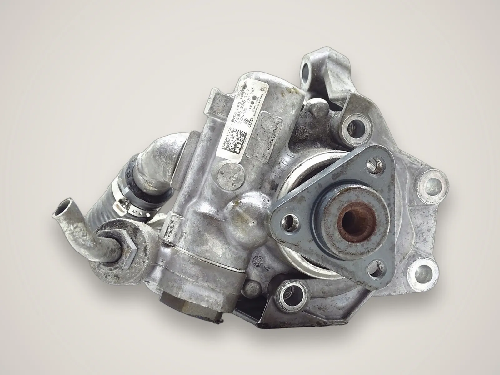Audi S4 B8 — насос гідропідсилювача керма 8K0145156L