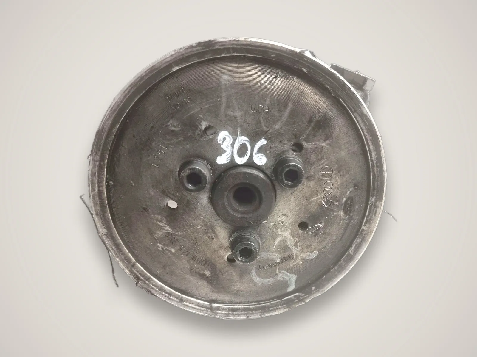 Audi A4 B5 — насос гідропідсилювача керма 8D0145177D, 059145255 (2.5 TDI)