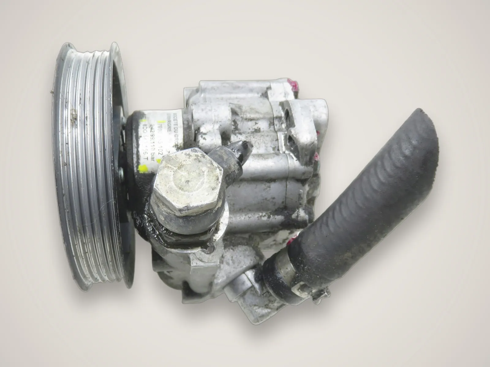 Volkswagen Passat B5 — насос гідропідсилювача керма 8D0145156T, 7690955102