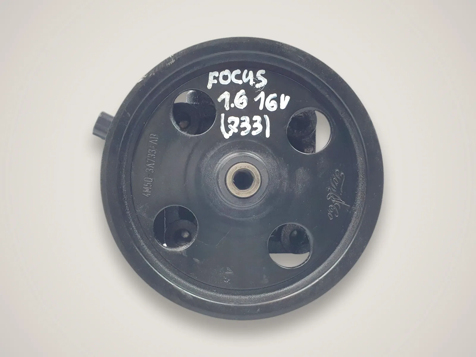 Ford Focus MK2 — насос гідропідсилювача керма 4M513A696AD (1.6 16V)