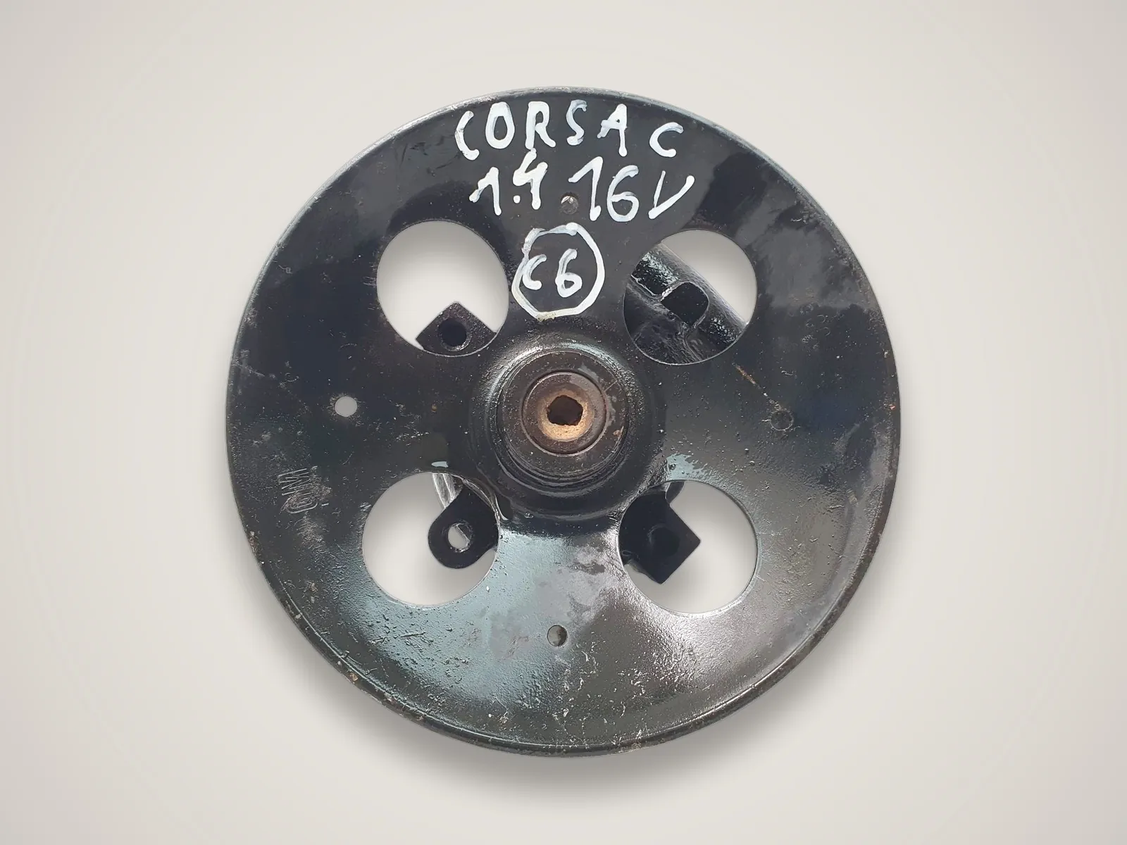 Opel Corsa — насос гідропідсилювача керма 90473169 (1.4 16V)