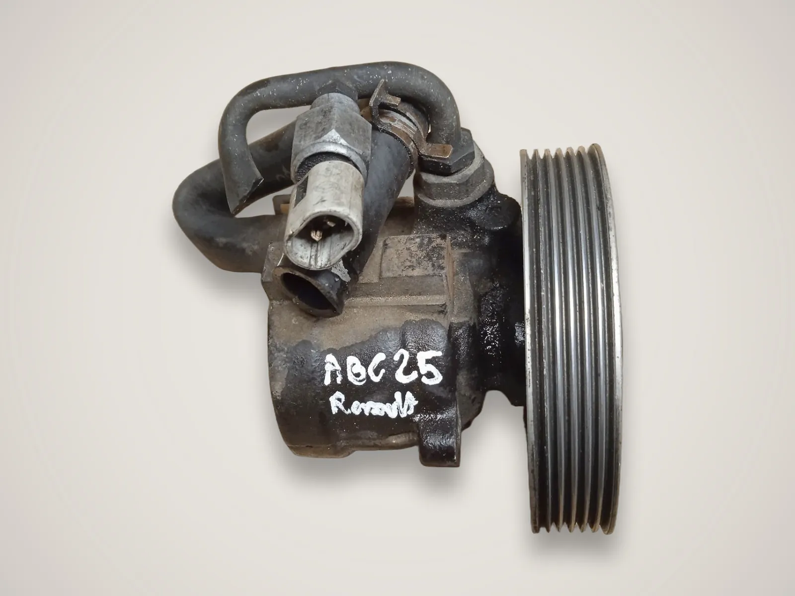 Renault Kangoo — насос гідропідсилювача керма 26077782 (1.6)