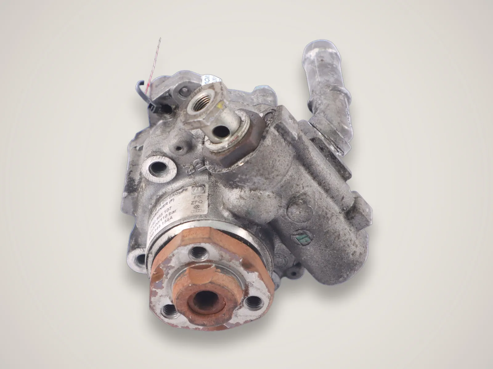 Audi TT 8N — насос гідропідсилювача керма 8N0145154A