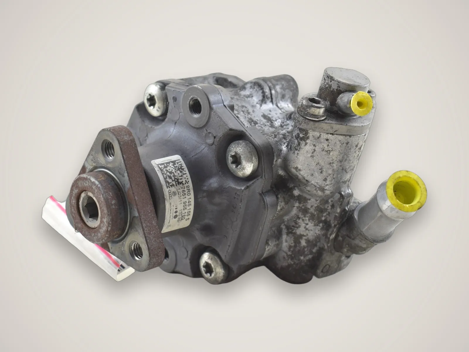 Audi A4 B8 — насос гідропідсилювача керма 8R0145155S