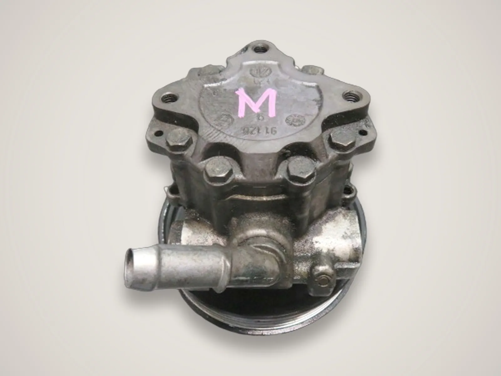 Audi A4 B8 / A5 / A6 — насос гідропідсилювача керма 8K0145156N, 059145255C