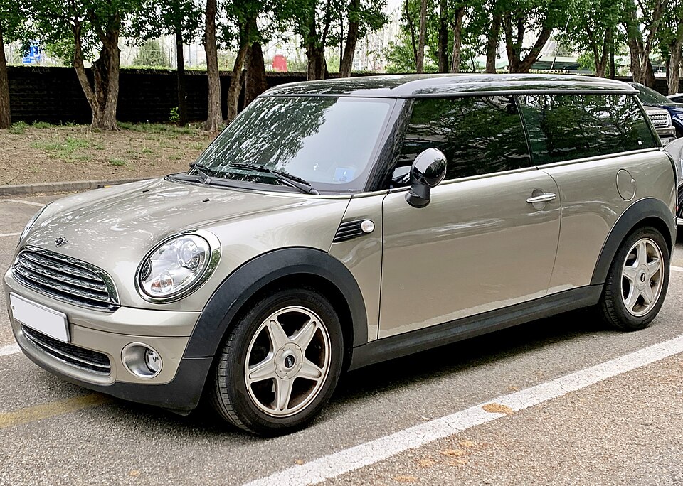 MINI CLUBMAN R55