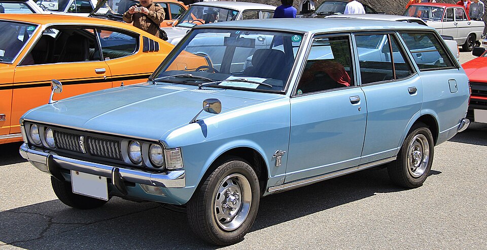 Mitsubishi COLT V