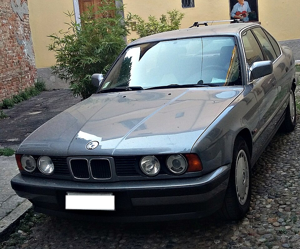 BMW 5 E34