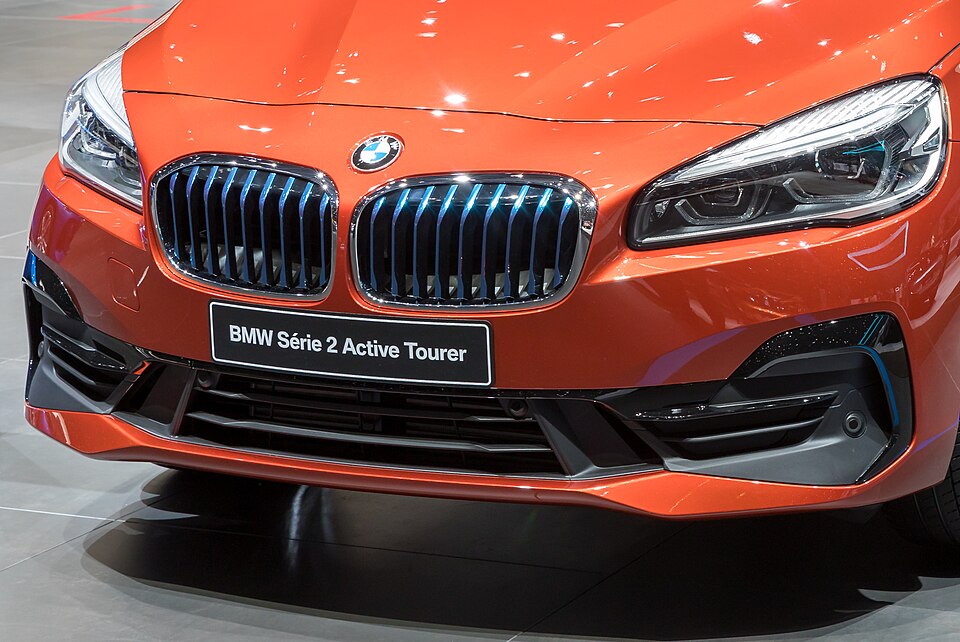 BMW 2 F45