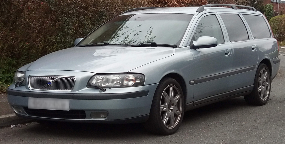 Volvo V70 III