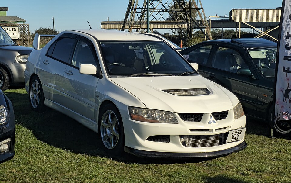 Mitsubishi LANCER VIII