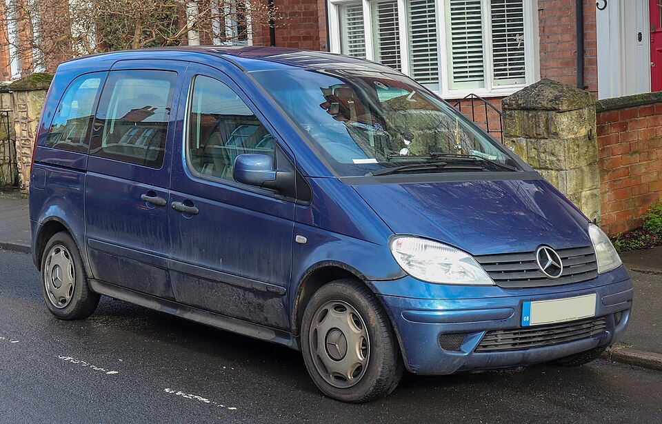 Mercedes-Benz VANEO W414