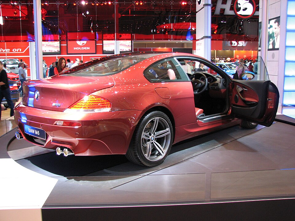 BMW 6 E63
