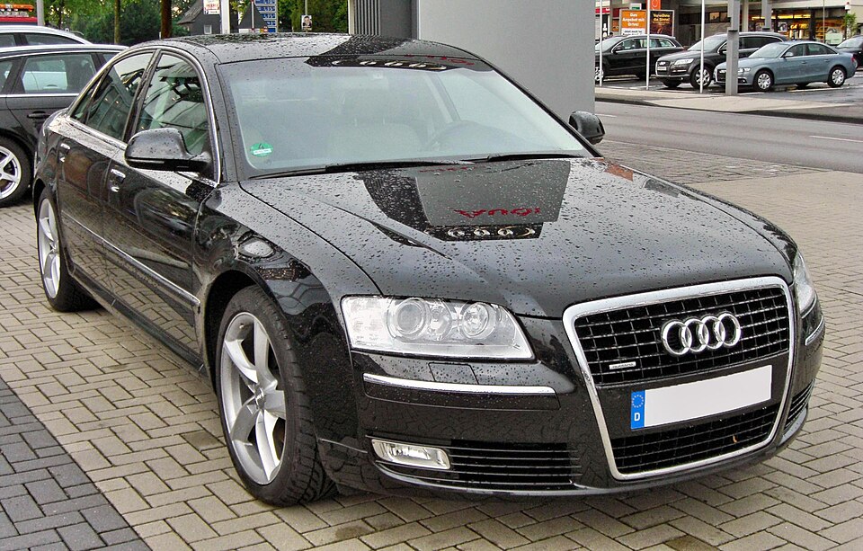 Audi A8 D3
