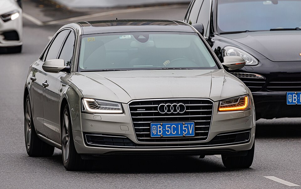 Audi A8 D4