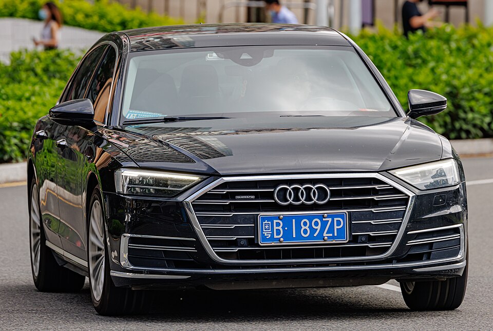 Audi A8 D5 (4N)