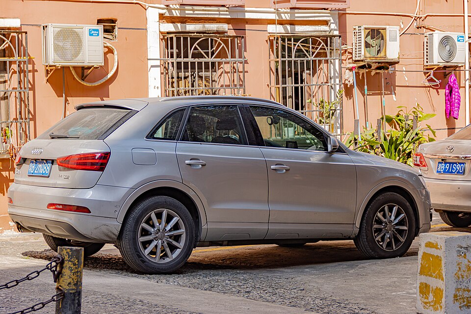 Audi Q3 8U