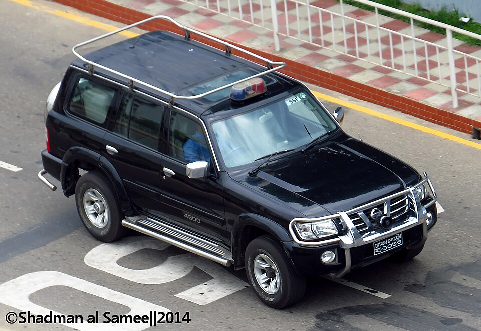 Nissan PATROL Y61