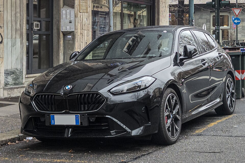 BMW 1 F70