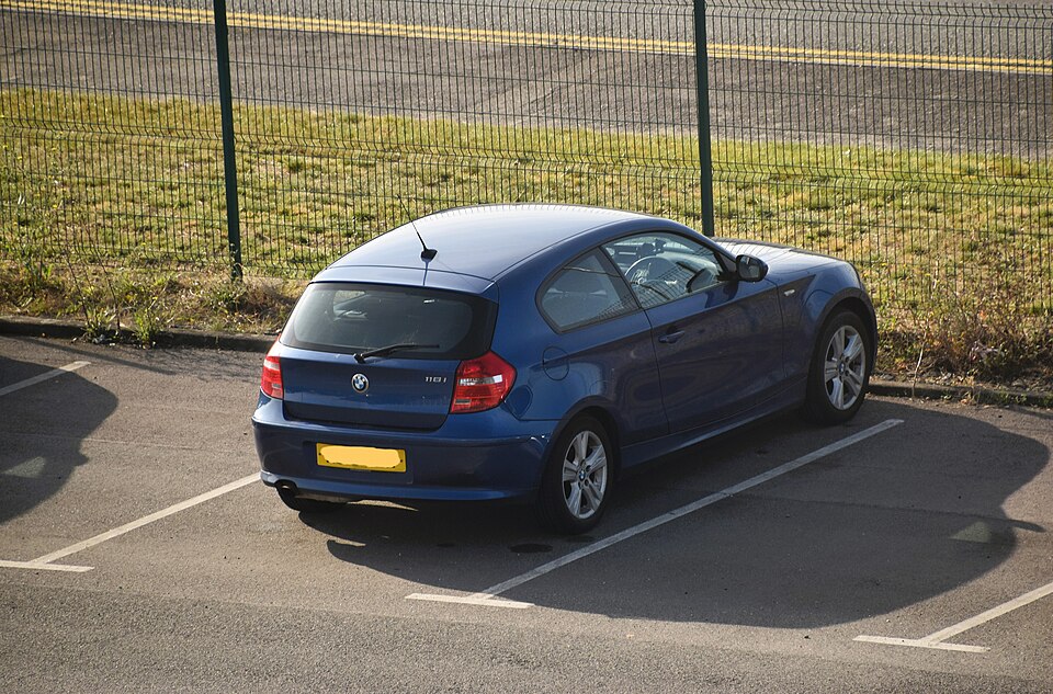 BMW 1 E81