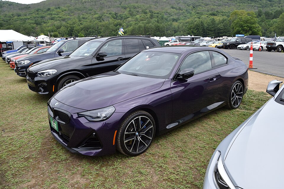 BMW 2 G42