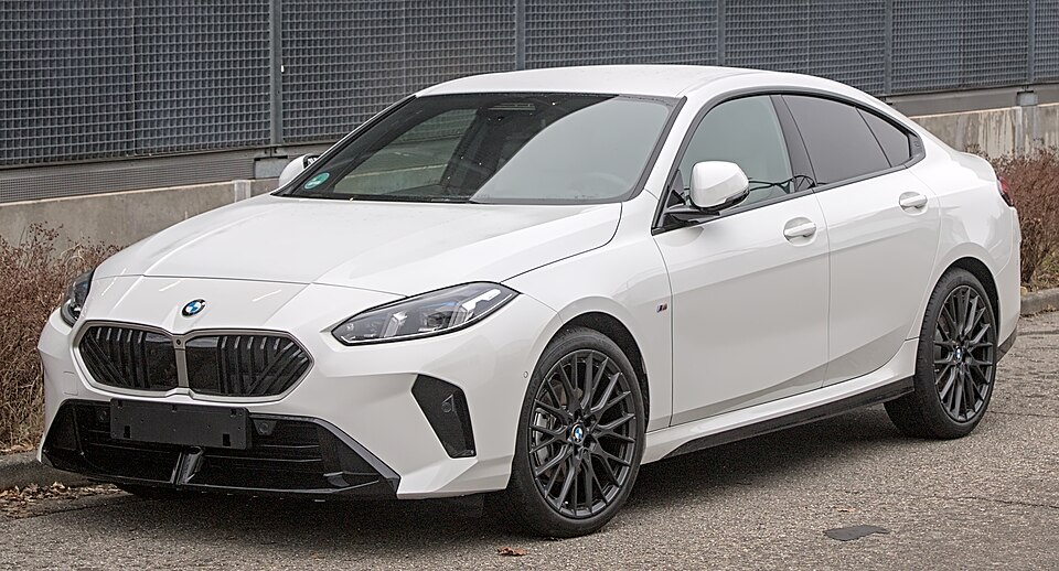 BMW 1 F74