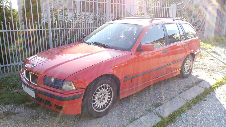 BMW 3 E36