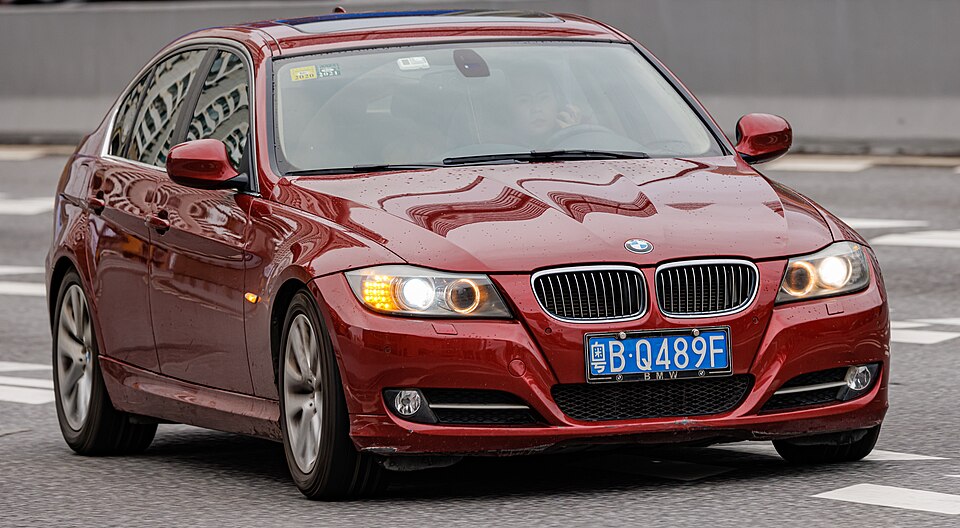 BMW 3 E90
