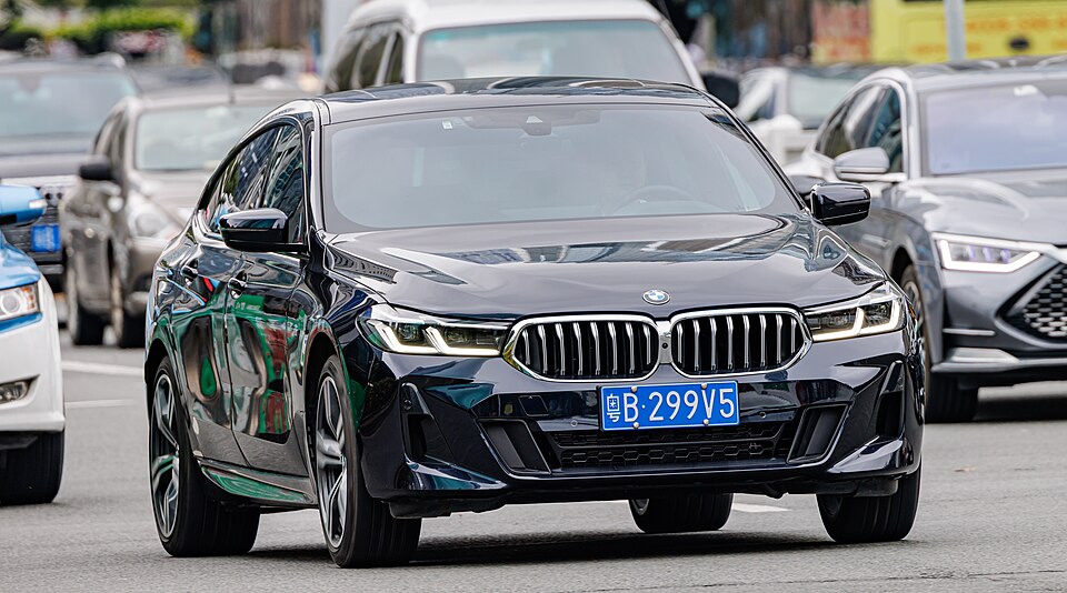 BMW 6 G32