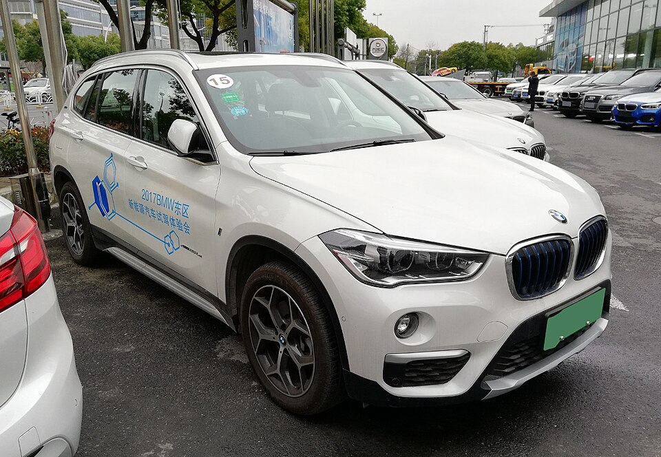 BMW X1 F49