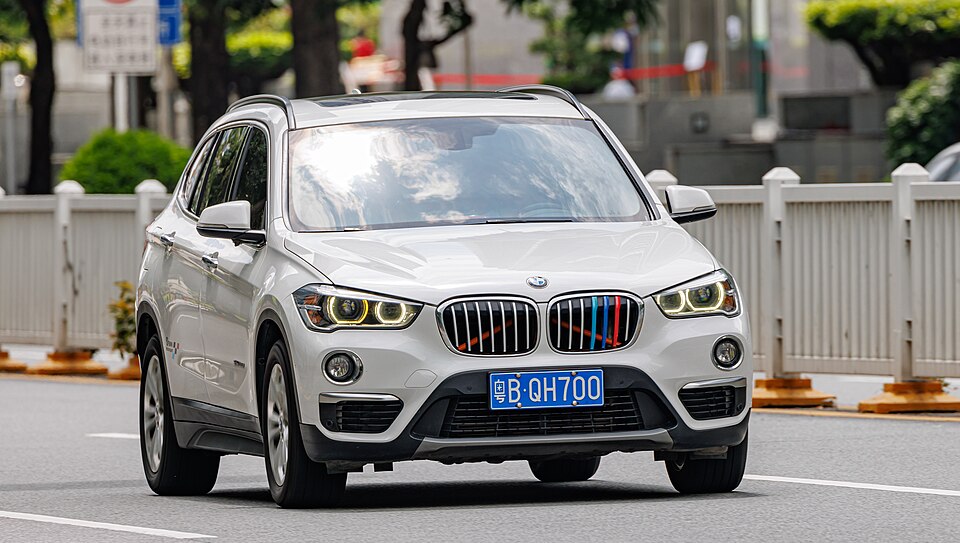 BMW X1 F48