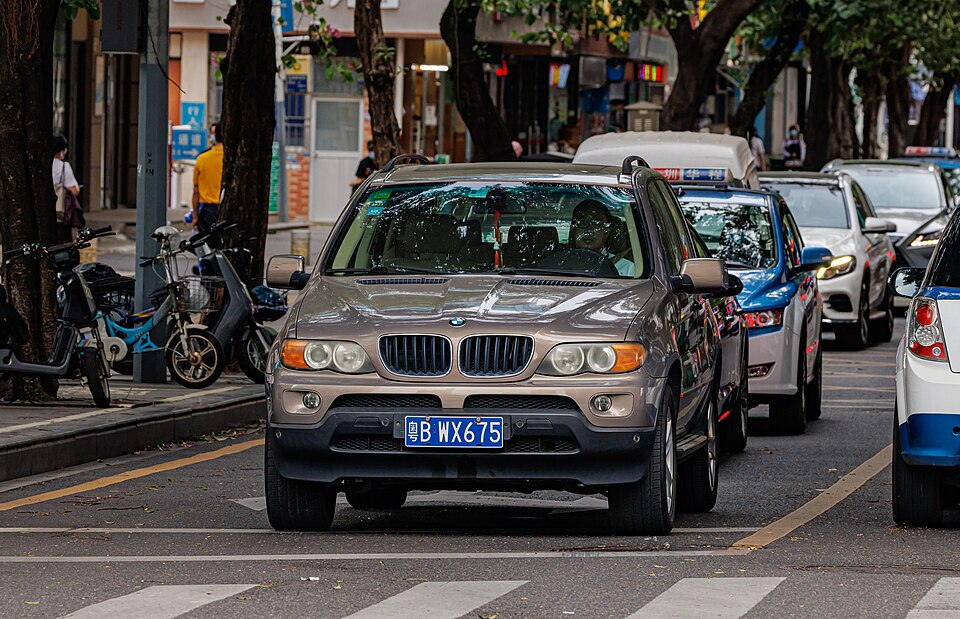 BMW X5 E53