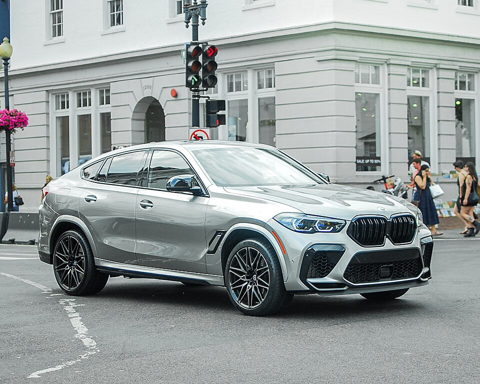 BMW X6 M F96