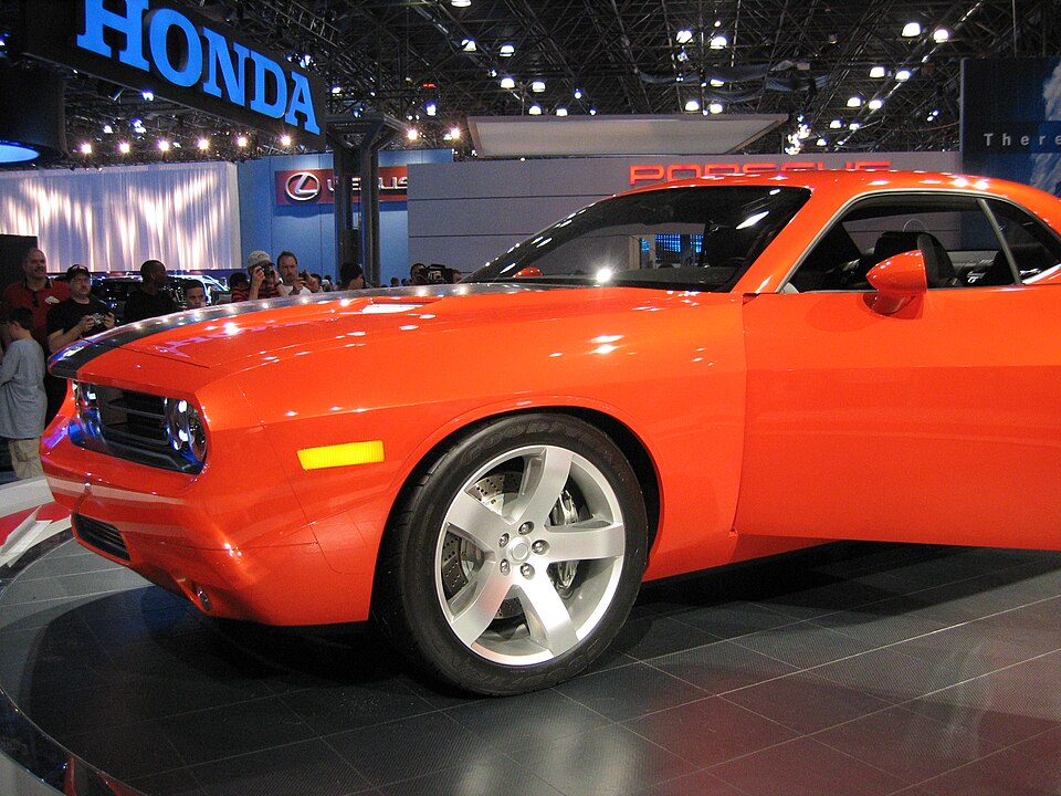 Dodge CHALLENGER III