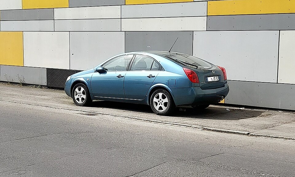 Nissan PRIMERA P12