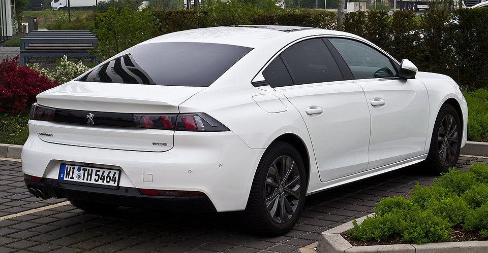 Peugeot 508 II (R8)