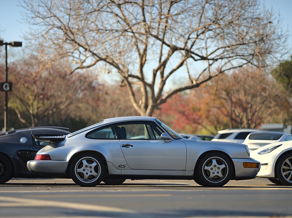 Porsche 911 964